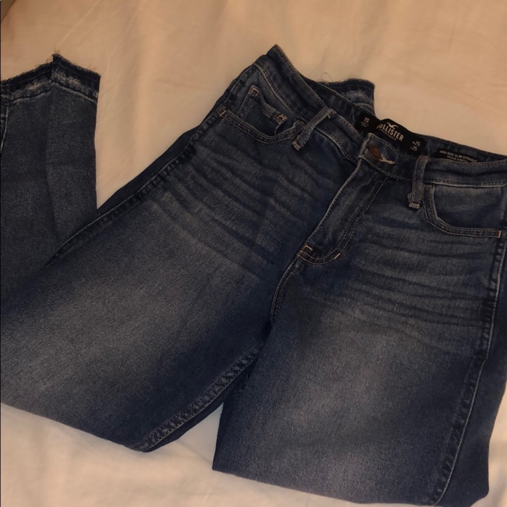 Hollister highrise slim straight jeans